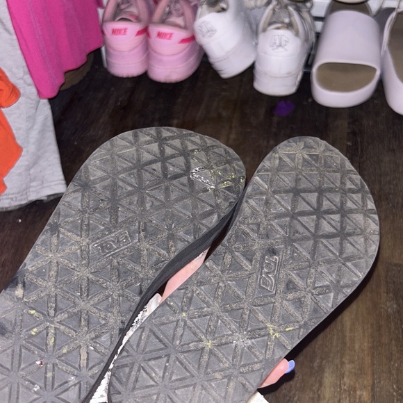 tevas platform - Picture 2 of 2